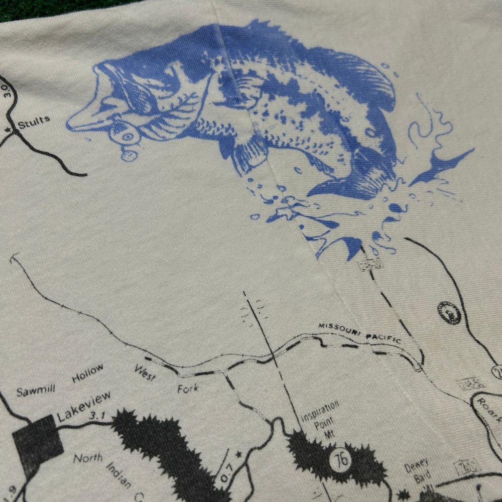 Vintage Delta Table Rock Lake AOP Map Graphic Tee Cream XL Men - Picture 9 of 16